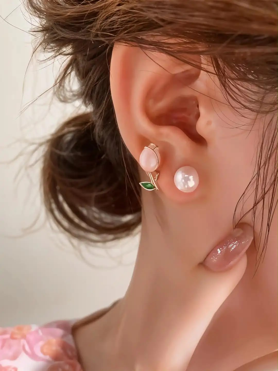 PEARL AND PINK TULIP FLOWER EARRING