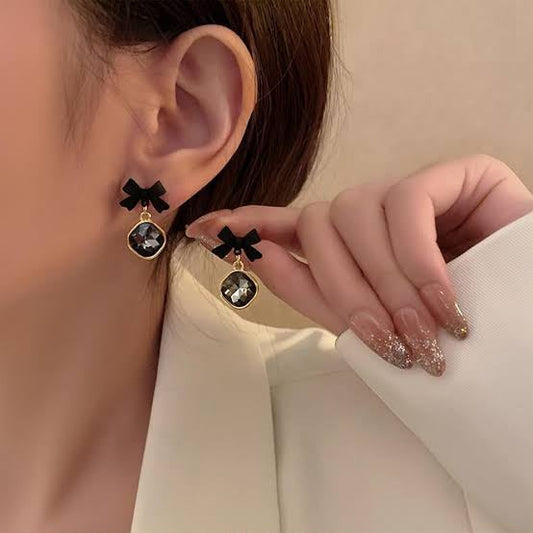 BLACK BOW KOREAN EARRING